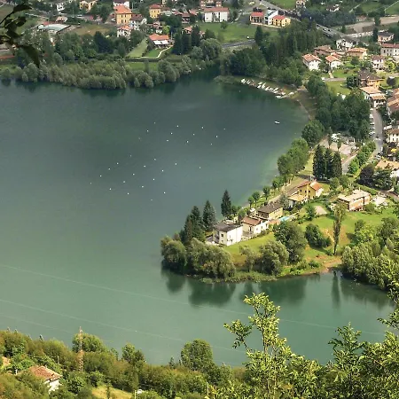 One-bedroom In Idro *